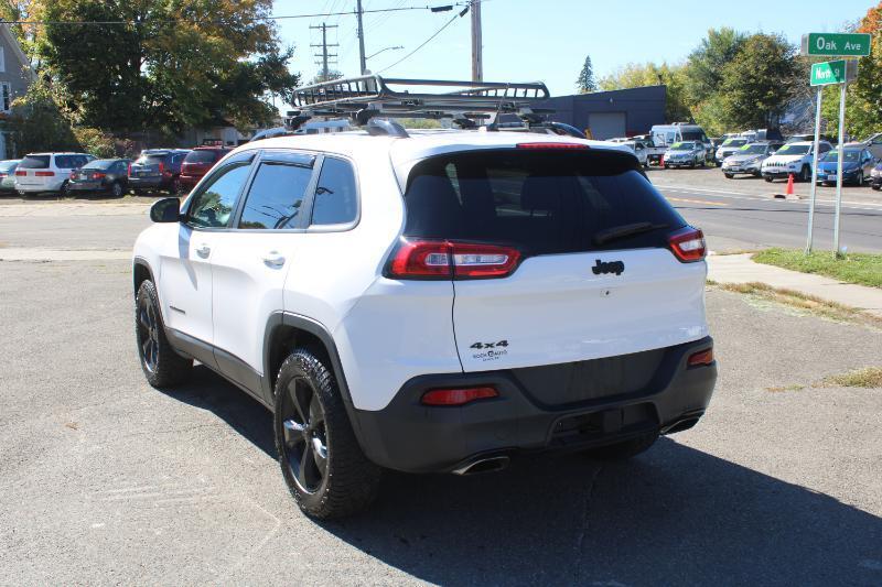 Jeep Cherokee Latitude 4WD 2018