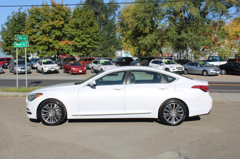 Hyundai Genesis 3.8L 2015