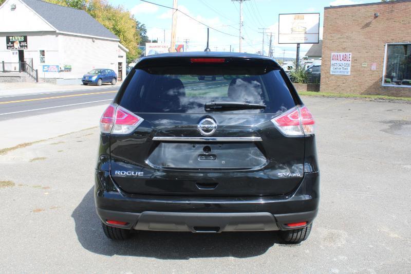 Nissan Rogue SV AWD 2016