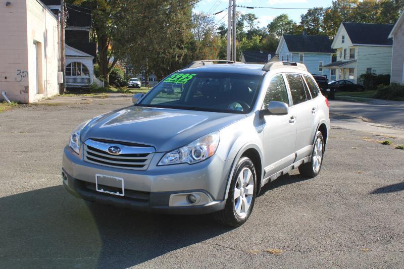 Subaru Outback 2.5i Premium 2010