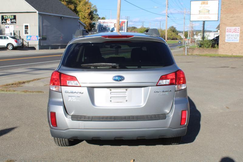 Subaru Outback 2.5i Premium 2010