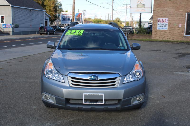 Subaru Outback 2.5i Premium 2010