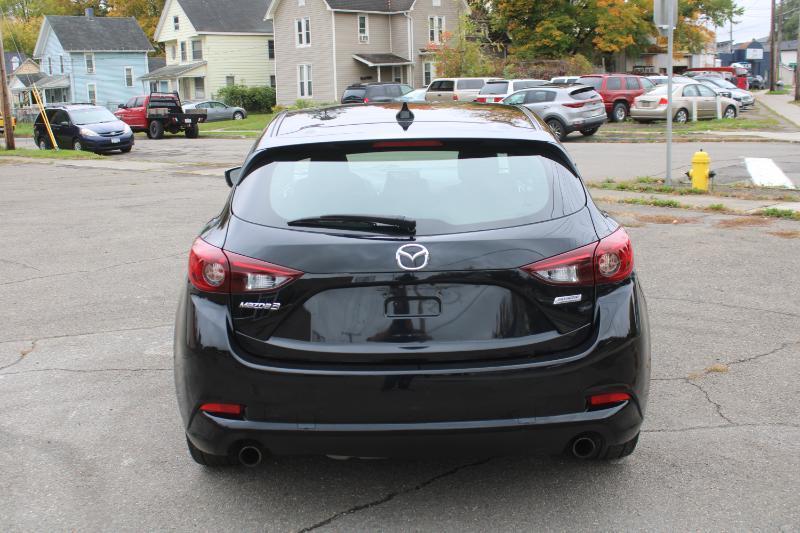 Mazda MAZDA3 s Grand Touring AT 5-Door 2018
