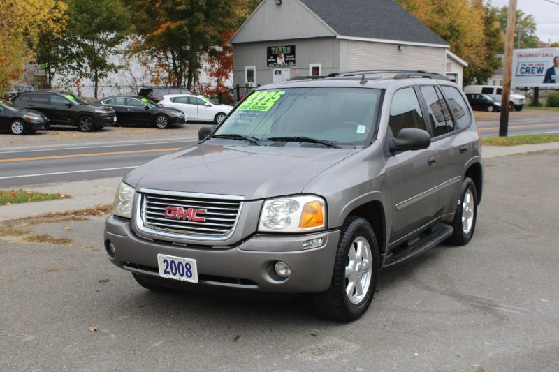 GMC Envoy SLE-1 4WD 2008