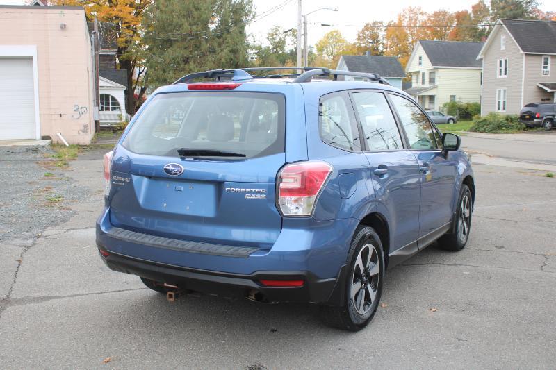 Subaru Forester 2.5i Premium PZEV CVT 2017
