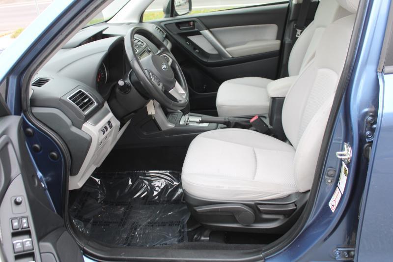 Subaru Forester 2.5i Premium PZEV CVT 2017