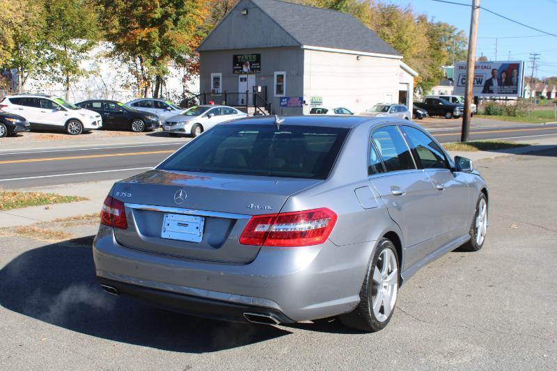 Mercedes-Benz E-Class E350 Sedan 4MATIC 2010