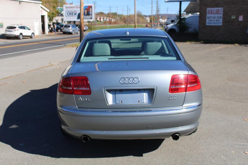 Audi A8 L 2009