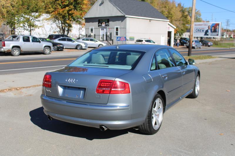 Audi A8 L 2009