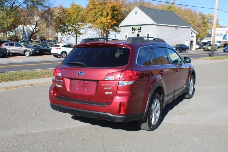 Subaru Outback 2.5i Limited 2013