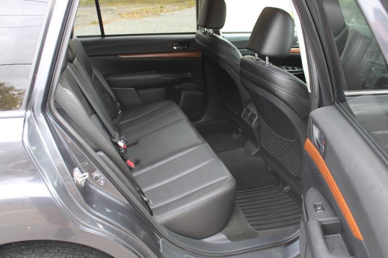 Subaru Outback 2.5i Limited 2013
