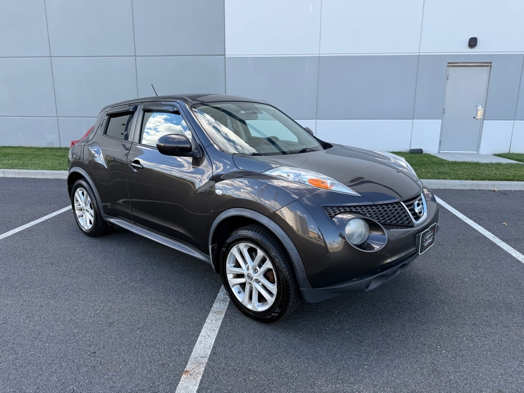 Nissan Juke SV AWD 2013 Nissan Juke SV AWD 2013