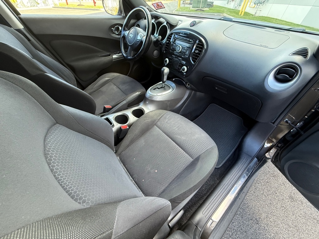 Nissan Juke SV AWD 2013 Nissan Juke SV AWD 2013