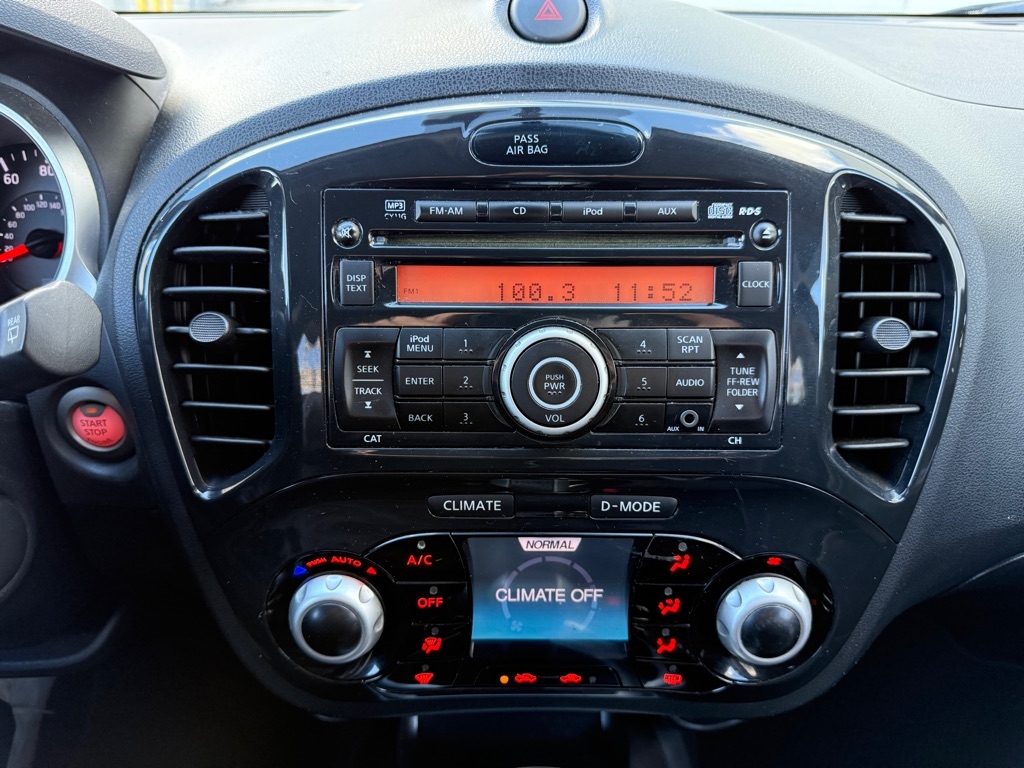 Nissan Juke SV AWD 2013 Nissan Juke SV AWD 2013