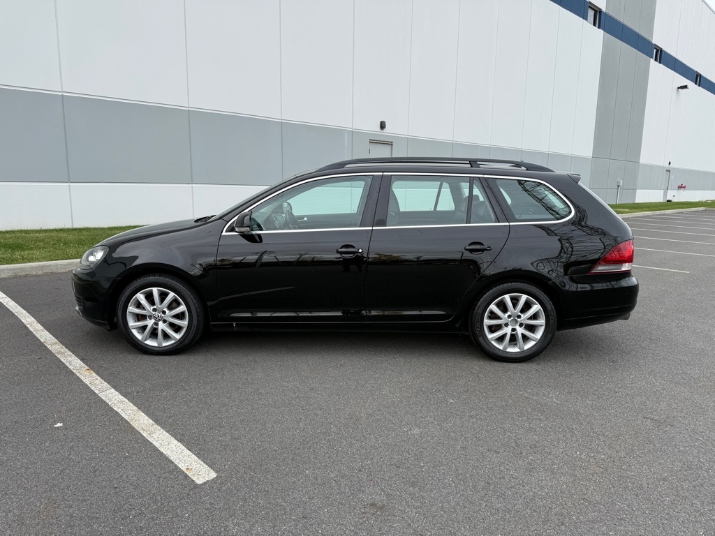 Volkswagen Jetta SportWagen 2.5L SE PZEV 2012 Volkswagen Jetta SportWagen 2.5L SE PZEV 2012