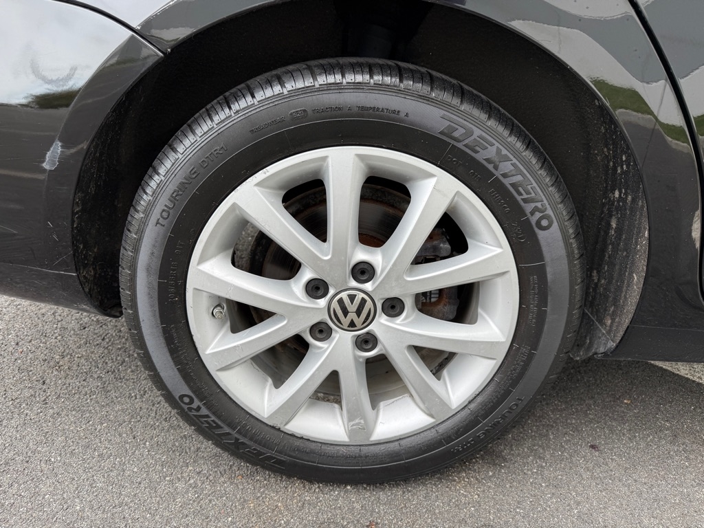 Volkswagen Jetta SportWagen 2.5L SE PZEV 2012 Volkswagen Jetta SportWagen 2.5L SE PZEV 2012