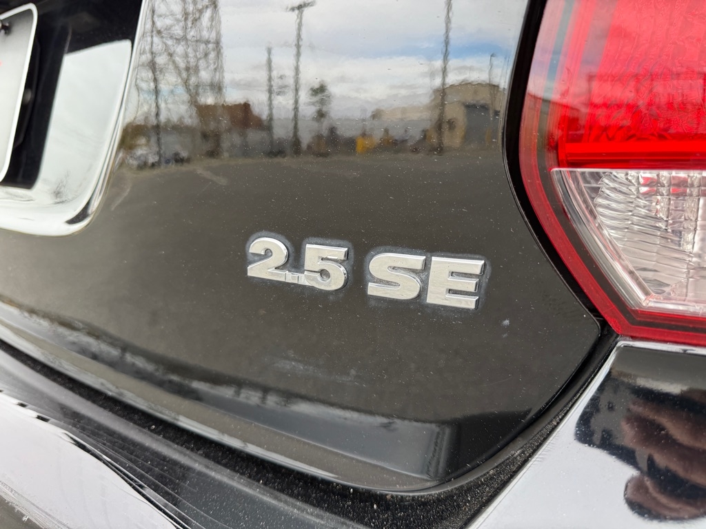 Volkswagen Jetta SportWagen 2.5L SE PZEV 2012 Volkswagen Jetta SportWagen 2.5L SE PZEV 2012