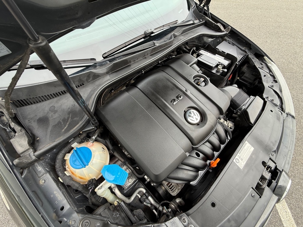 Volkswagen Jetta SportWagen 2.5L SE PZEV 2012 Volkswagen Jetta SportWagen 2.5L SE PZEV 2012