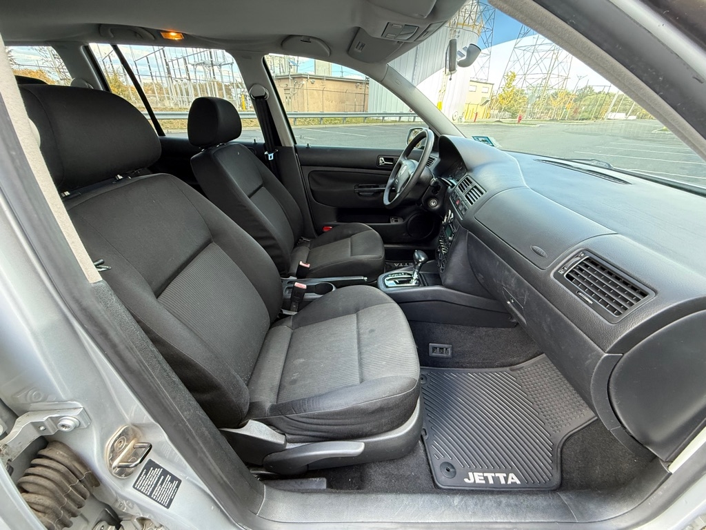 Volkswagen Jetta Wagon GL 2.0 2003 Volkswagen Jetta Wagon GL 2.0 2003