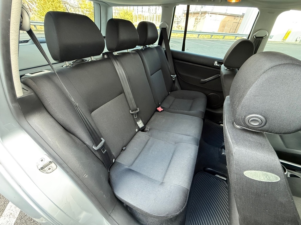 Volkswagen Jetta Wagon GL 2.0 2003 Volkswagen Jetta Wagon GL 2.0 2003