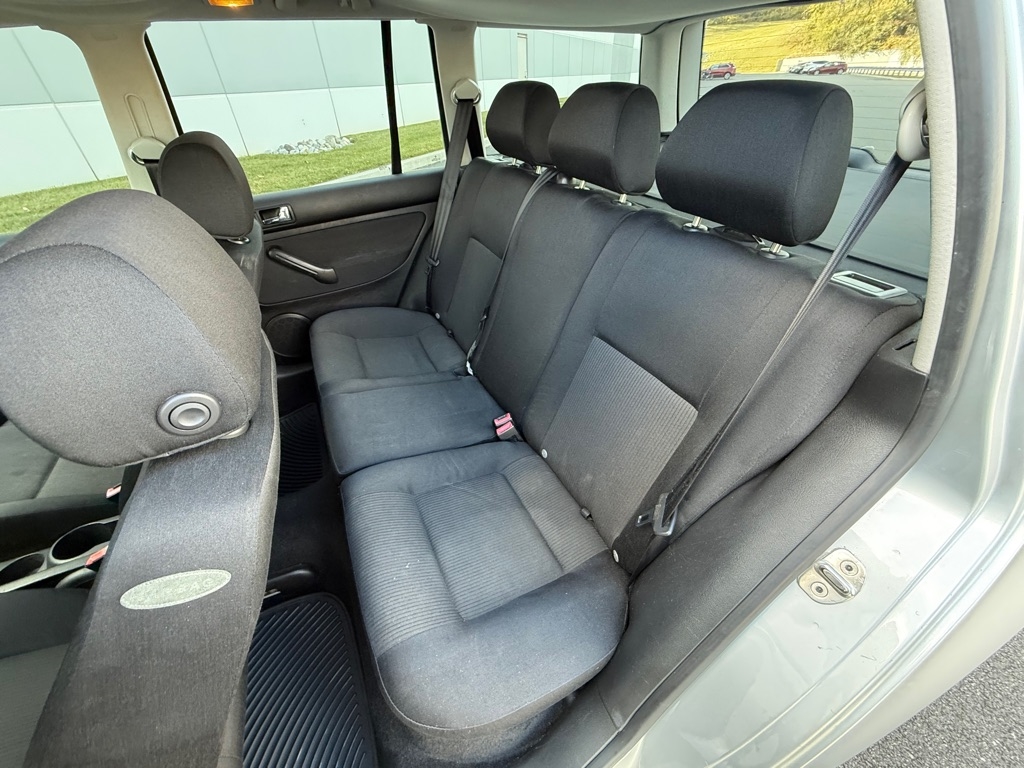 Volkswagen Jetta Wagon GL 2.0 2003 Volkswagen Jetta Wagon GL 2.0 2003