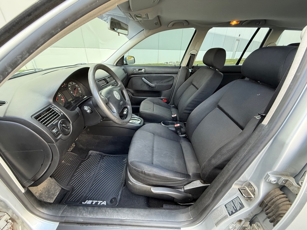 Volkswagen Jetta Wagon GL 2.0 2003 Volkswagen Jetta Wagon GL 2.0 2003