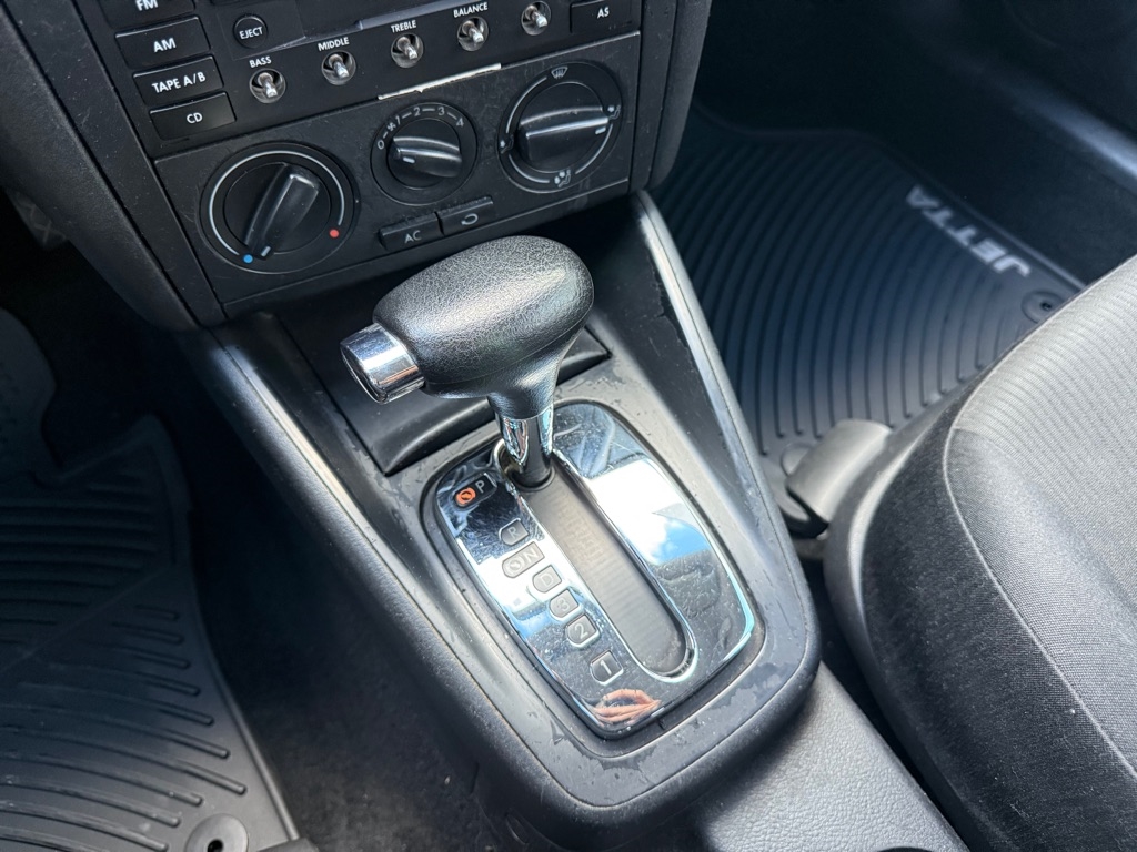 Volkswagen Jetta Wagon GL 2.0 2003 Volkswagen Jetta Wagon GL 2.0 2003