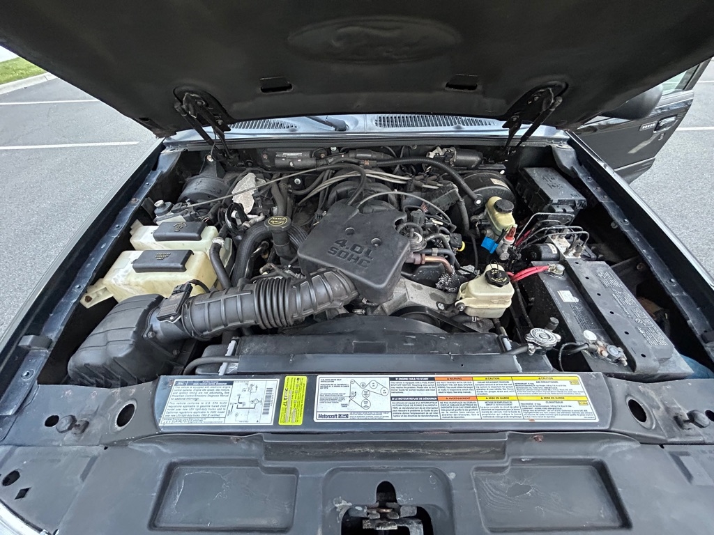 Ford Explorer Sport Trac  2002 Ford Explorer Sport Trac  2002