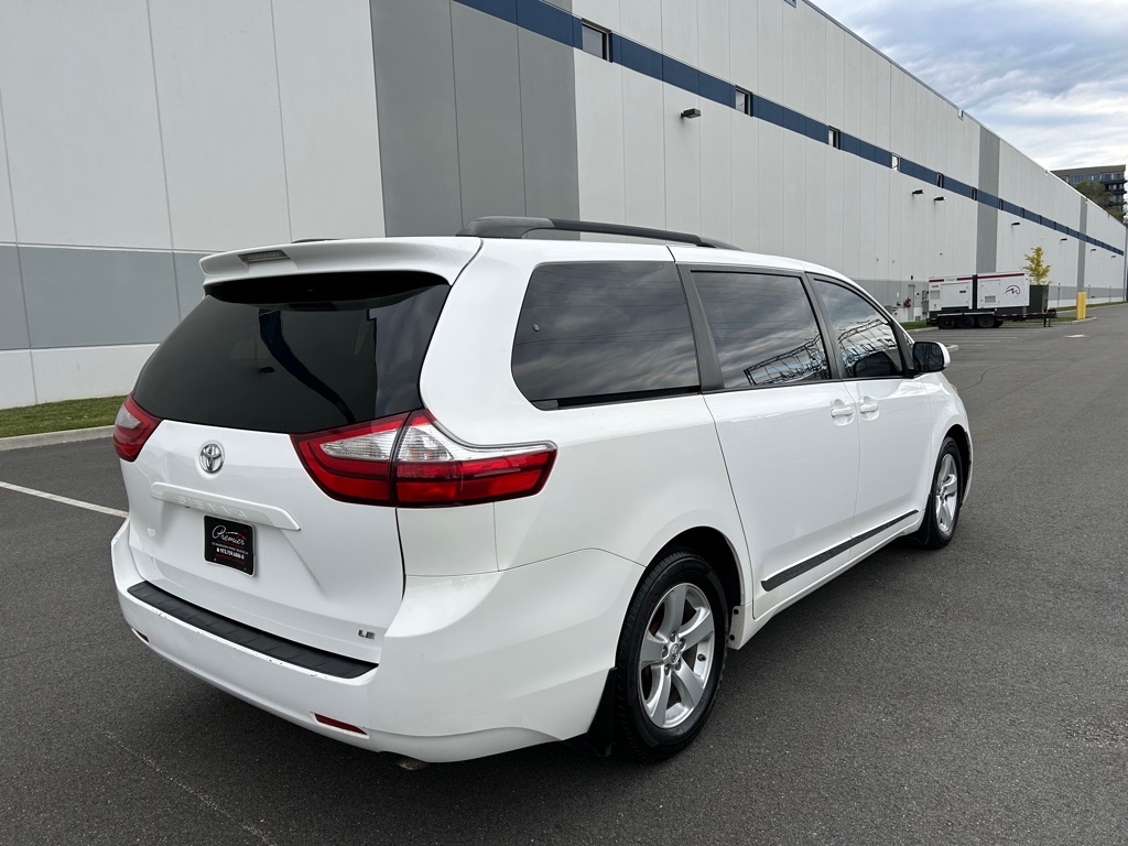 Toyota Sienna LE FWD 8-Passenger V6 2015 Toyota Sienna LE FWD 8-Passenger V6 2015