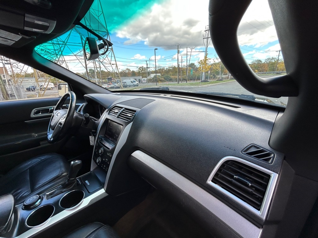 Ford Explorer  2013 Ford Explorer  2013