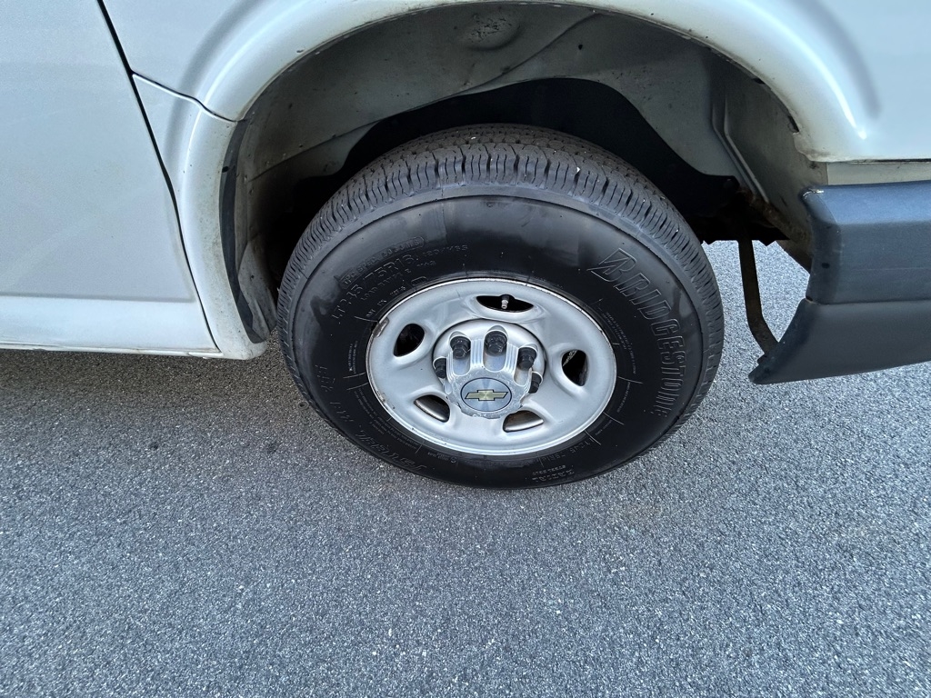 Chevrolet Express  2011 Chevrolet Express  2011