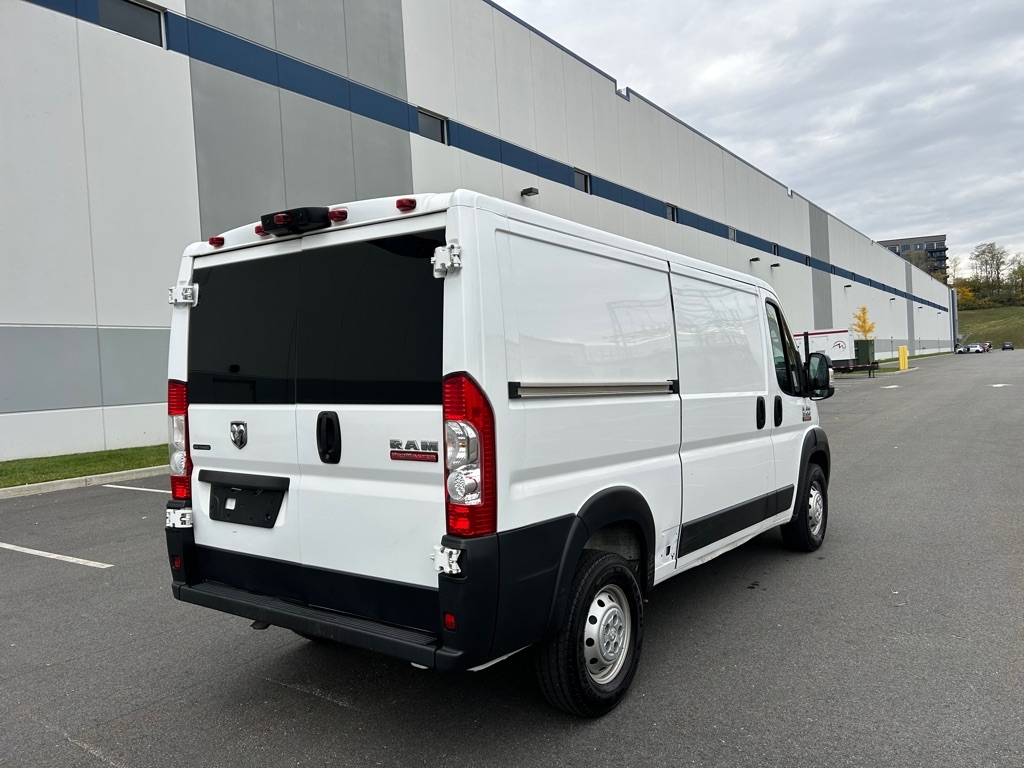 2022 Ram ProMaster 1500 Cargo Van photo 2