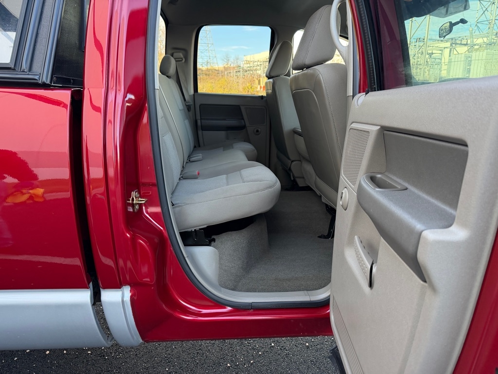 Dodge Ram 1500 SLT Quad Cab 2WD 2006