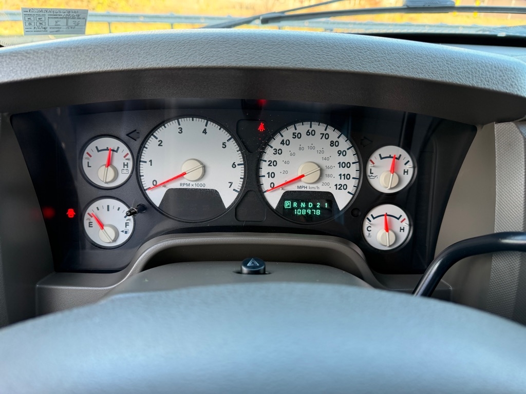 Dodge Ram 1500 SLT Quad Cab 2WD 2006