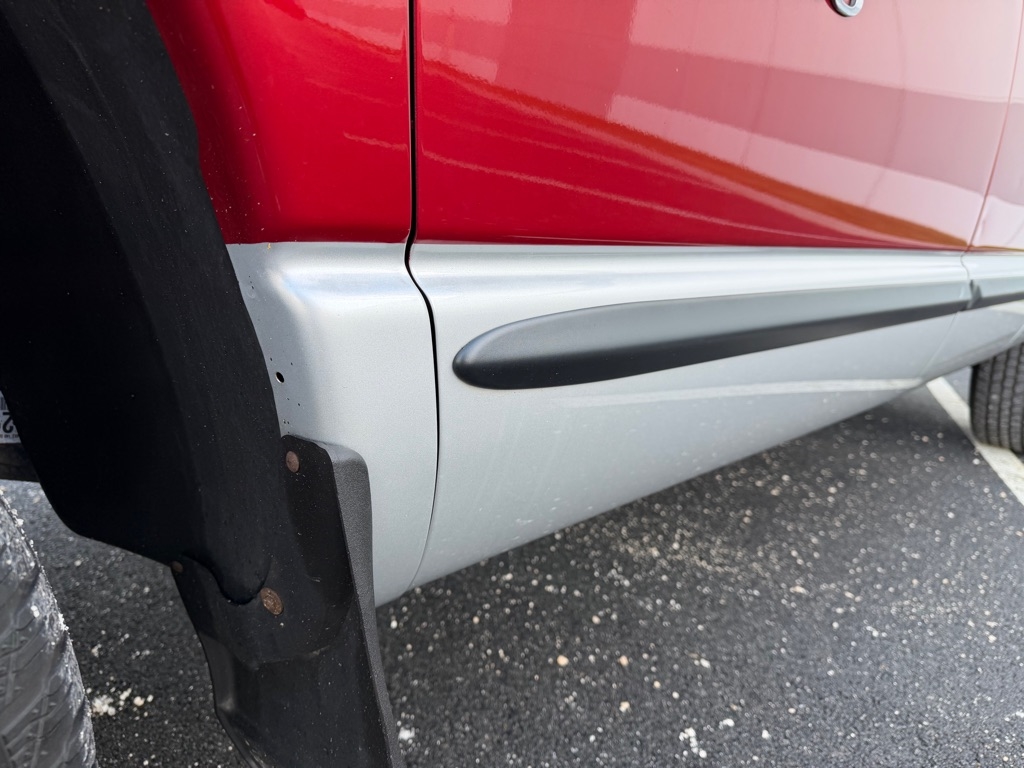 Dodge Ram 1500 SLT Quad Cab 2WD 2006