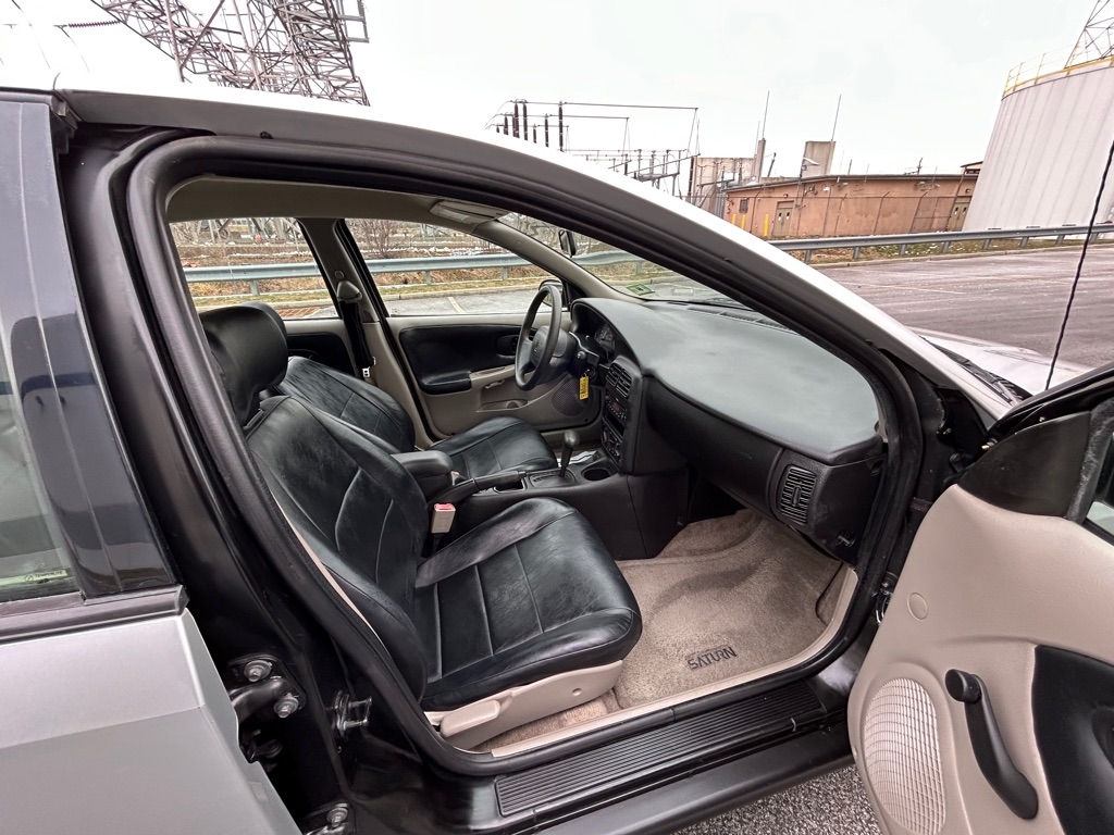 Saturn SL  2002