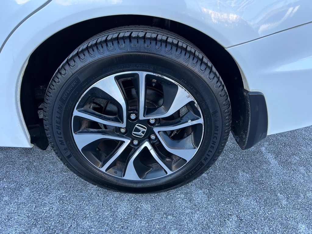 Honda Civic EX-L Sedan AT with Navigation 2013