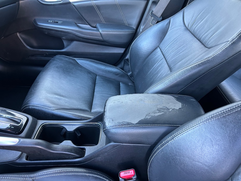 Honda Civic EX-L Sedan AT with Navigation 2013