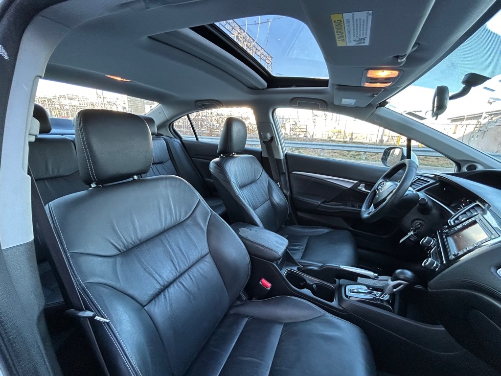 Honda Civic EX-L Sedan AT with Navigation 2013