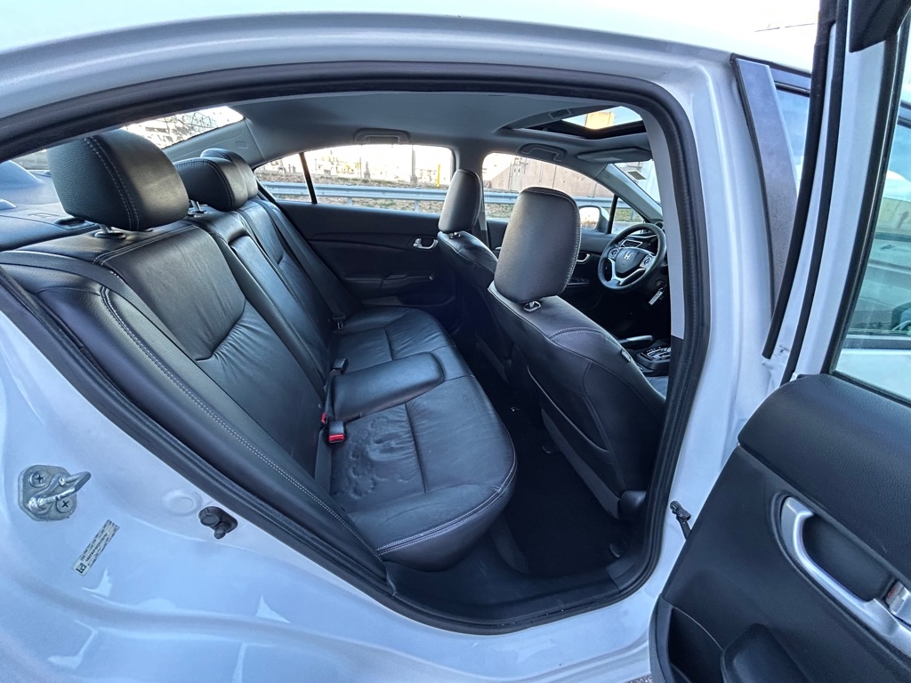 Honda Civic EX-L Sedan AT with Navigation 2013