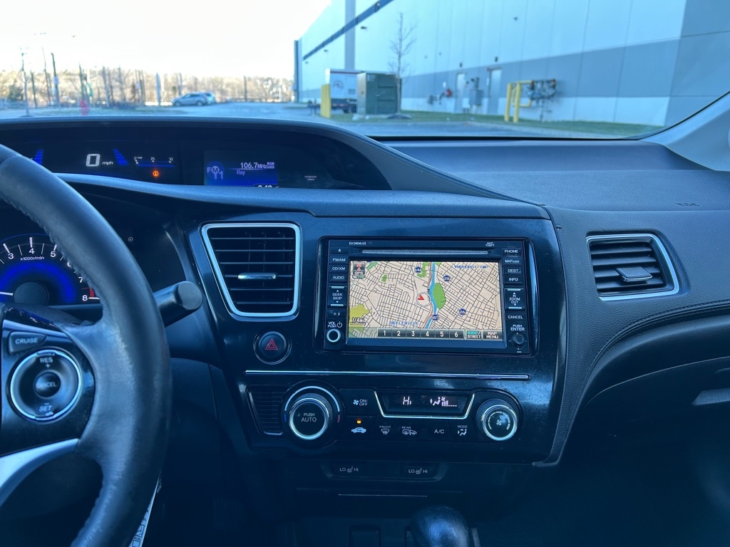 Honda Civic EX-L Sedan AT with Navigation 2013