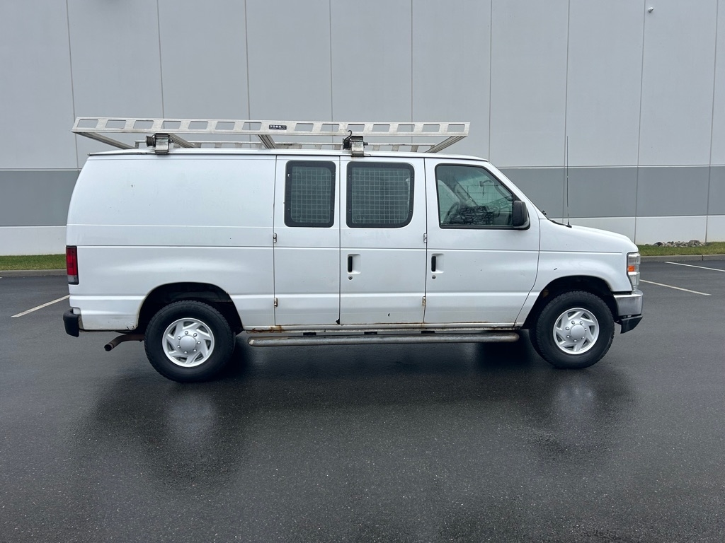 Ford Econoline  2012