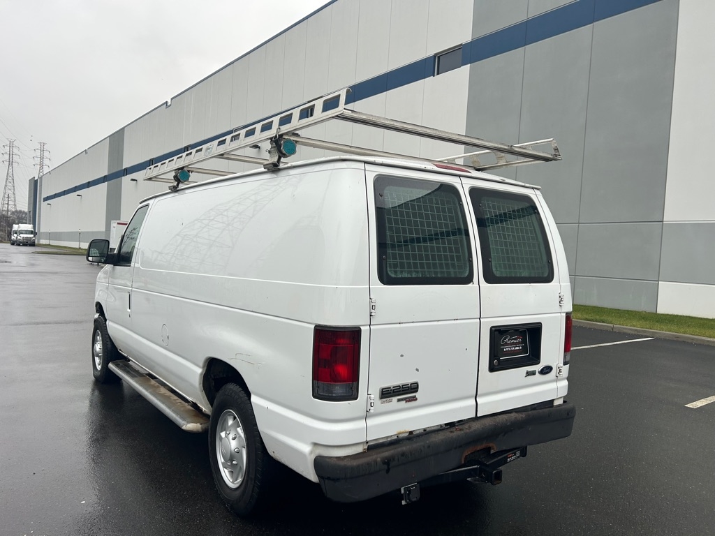 Ford Econoline  2012