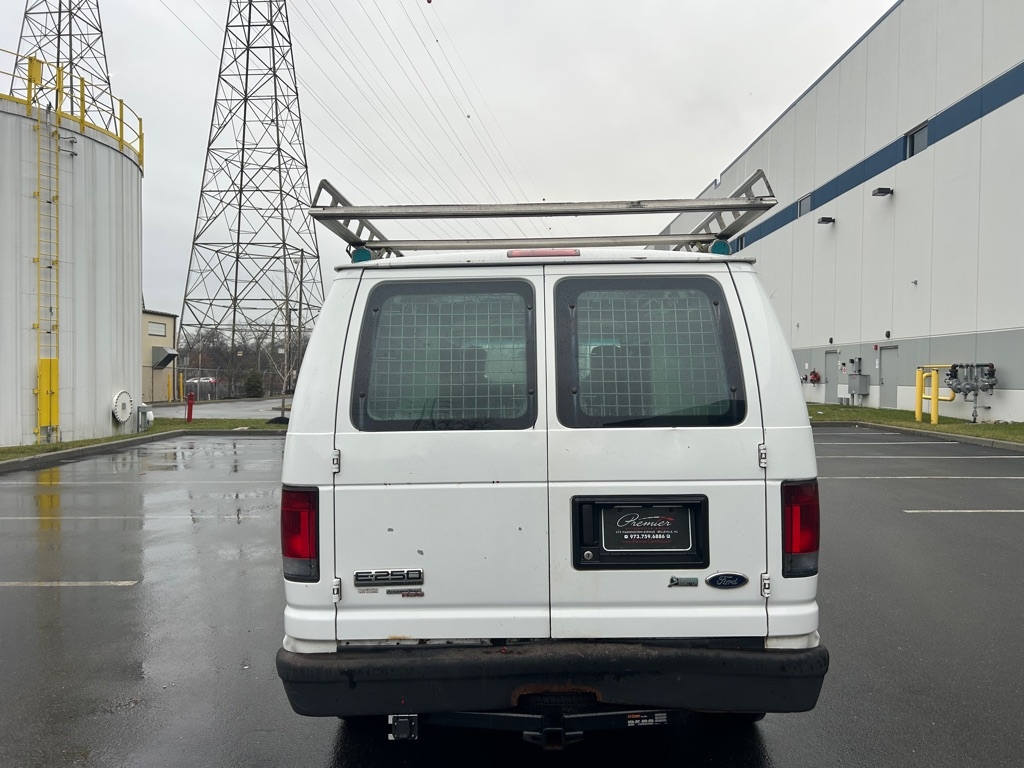 Ford Econoline  2012