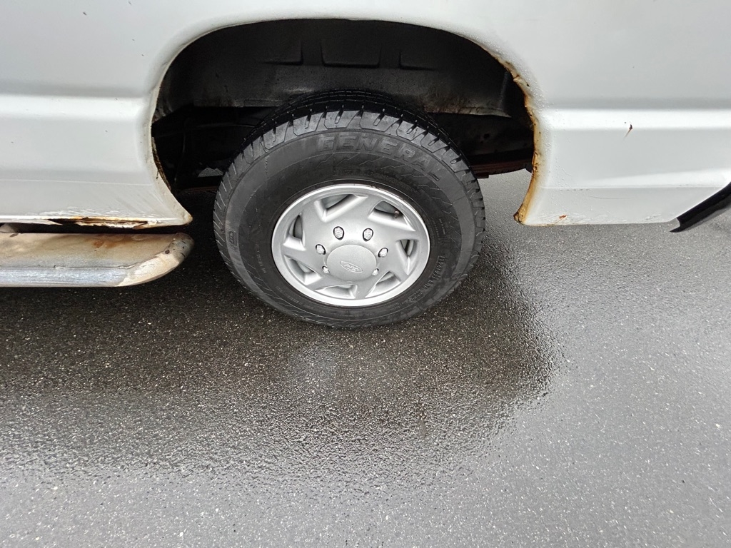 Ford Econoline  2012