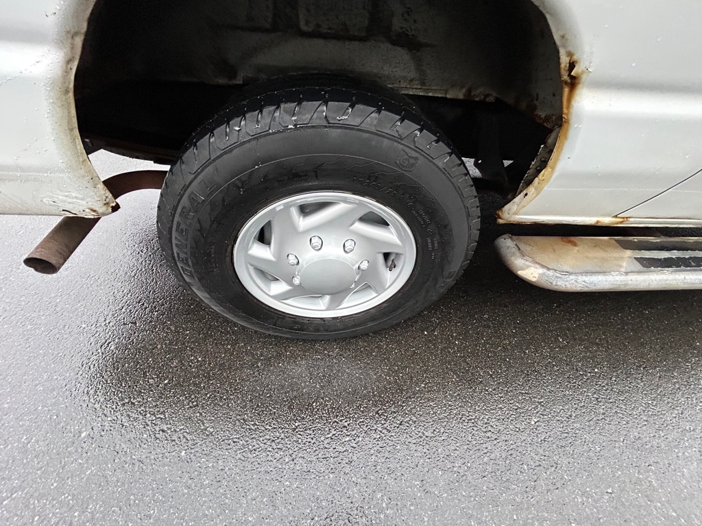 Ford Econoline  2012