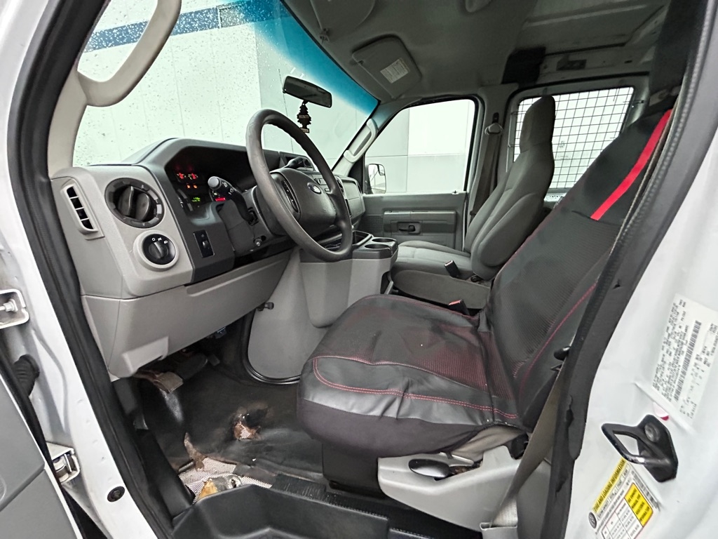 Ford Econoline  2012