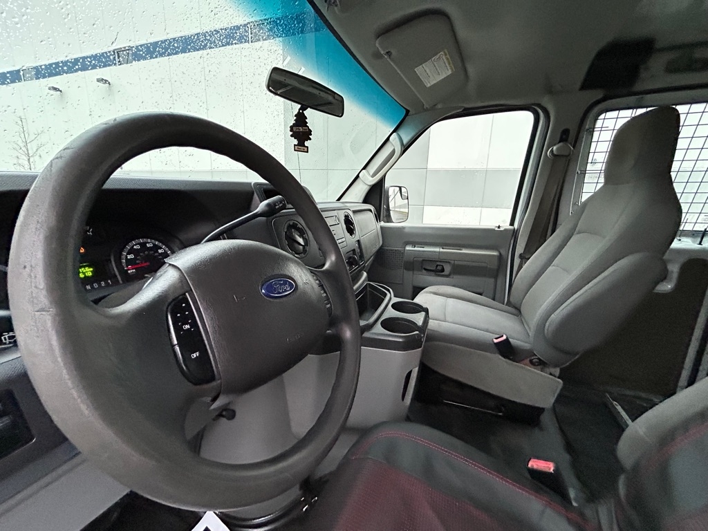 Ford Econoline  2012