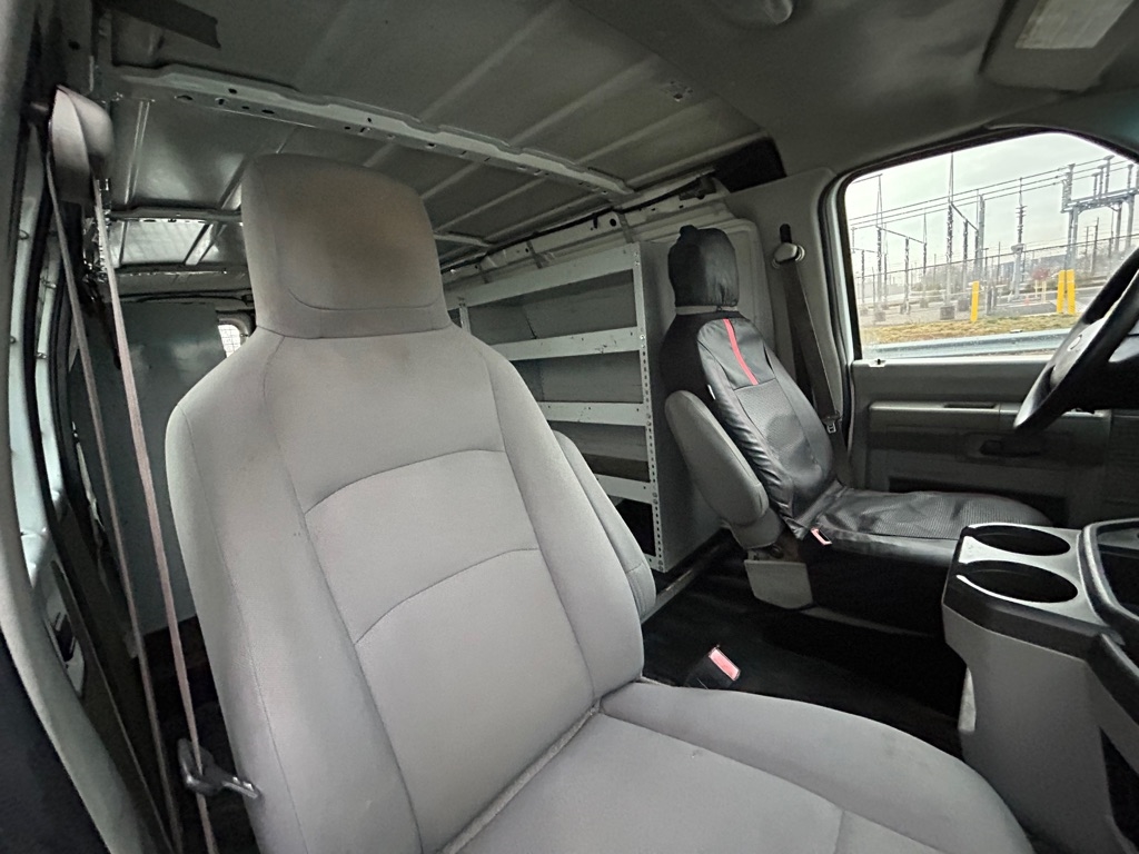 Ford Econoline  2012