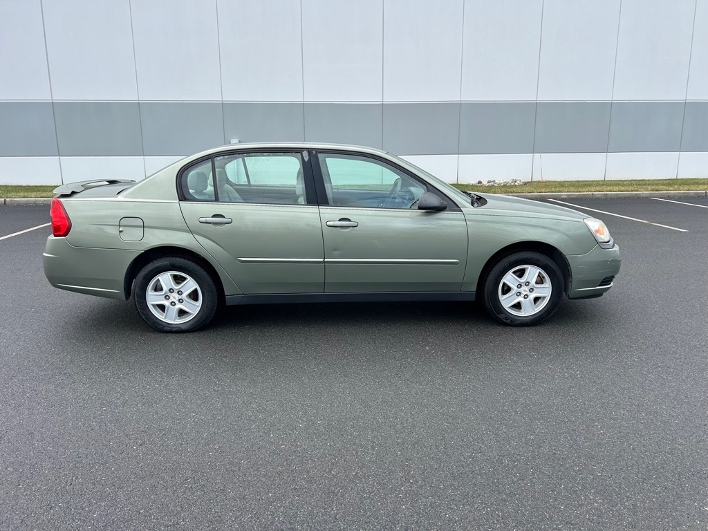 Chevrolet Malibu  2005